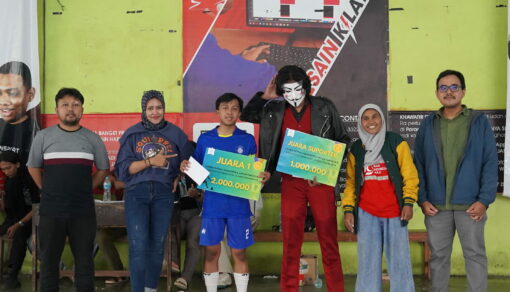 Tim FE Juara Futsal UNU Jogja, Libas 4 Fakultas Didukung Totalitas Suporter