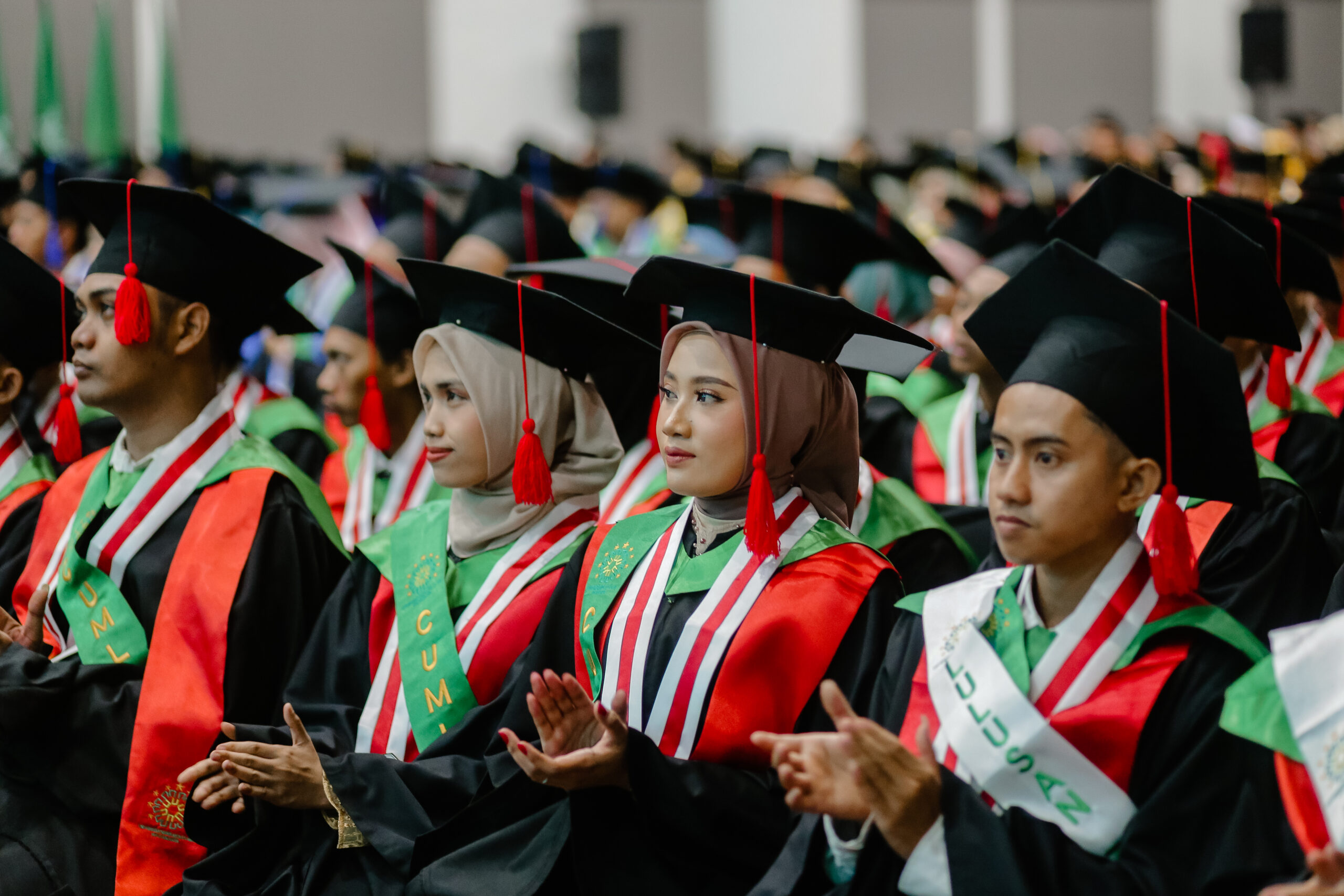 UNU Jogja Gelar Wisuda 265 Sarjana, Menko PMK Pratikno Ingatkan untuk Jadi Insan Pembelajar Hadapi Era Perubahan