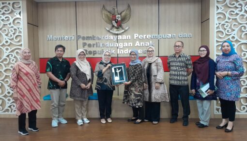 Wujudkan Kerjasama Pendidikan Aman dan Ramah di Pondok Pesantren serta Sekolah, UNU Jogja Temui Menteri PPPA Hj. Arifah Fauzi